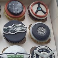Aston Martin cupcakes 