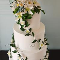 White and green wedding cake
