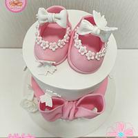 Baby shower cake for girl ❤️
