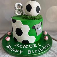 Footy mad cake 