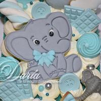 Baby elephant number cake