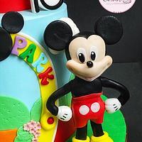 Mickey Park Cake 🎈