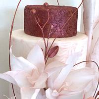 Dreaming rose wedding cake
