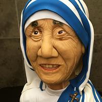 Mother Teresa bust cake