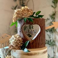 Woodsy Themed Wedding Cake