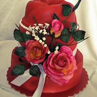 Birthday's cake with sugar flowers 