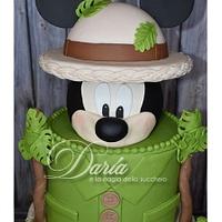 Mickey Mouse safari cake