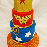 "Wonder woman cake"