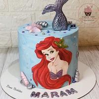 Mermaide hand painting cake