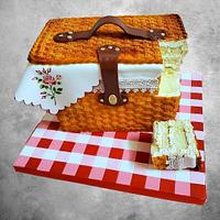 Picnic basket cake