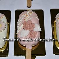 Floral cakepops sicles