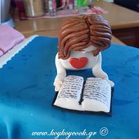 READING IN BED CAKE