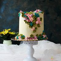 Buttercream rose cake 
