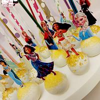 "Desiny princesses cakepops"