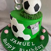 Footy mad cake 