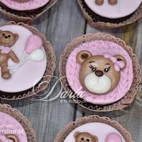 Teddy bear cupcakes