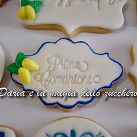 lemons themed first communion cookies