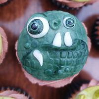 Bogey monster cupcakes