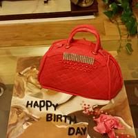 Handbag cake