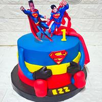 Super man cake