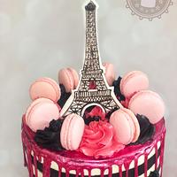 Paris drip cake 
