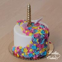 Unicorn cake - Decorated Cake by Dadka Cakes - CakesDecor
