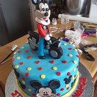 MICKEY MOUSE EASY RIDER CAKE