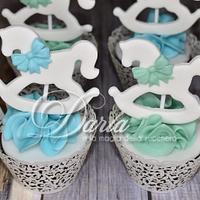 Carousel horses cupcakes