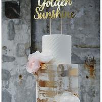 Golden Sunshine Wedding Cake