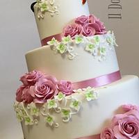 Roses Wedding Cake