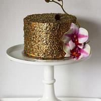 all that glitters is edible gold!
