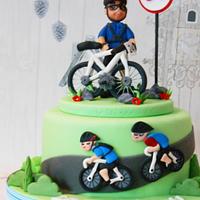 cyclist cake