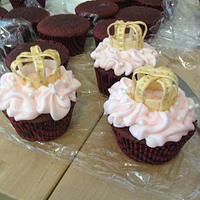 couture crown cupcakes