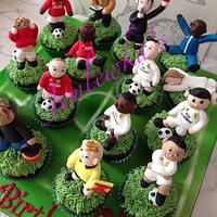 Football cupcakes 