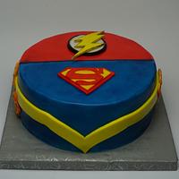 Supergirl & Flash - 2in1 Cake