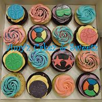 80's theme cupcakes