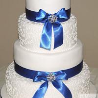 Cornelli Lace Wedding cake