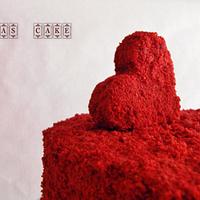 Valentine's red velvet cake