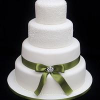 Caroline - Wedding Cake