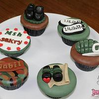 Army cupcakes