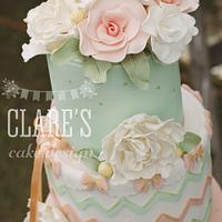 Peach and Mint Vintage Wedding Cake