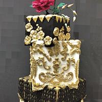 Golden cake 