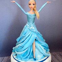 Frozen Doll cake