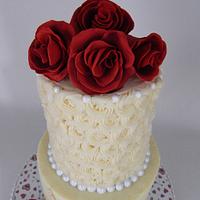 Wedding Cake ... "Cannoli N' Roses"
