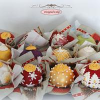 Christmas cake baubles:)