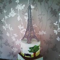 eiffel tower cake