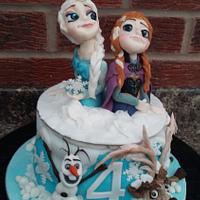 Elsa and Anna Topper Frozen cake