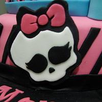 Monster High inspired cake