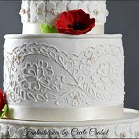 Poppies and Lace Wedding Cake