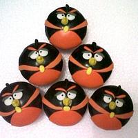 angry bird space cupcakes